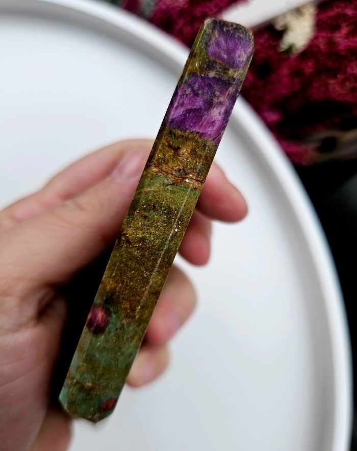 Rubín Zoisit leštený DIAMONT č.1 – Obrázok 3