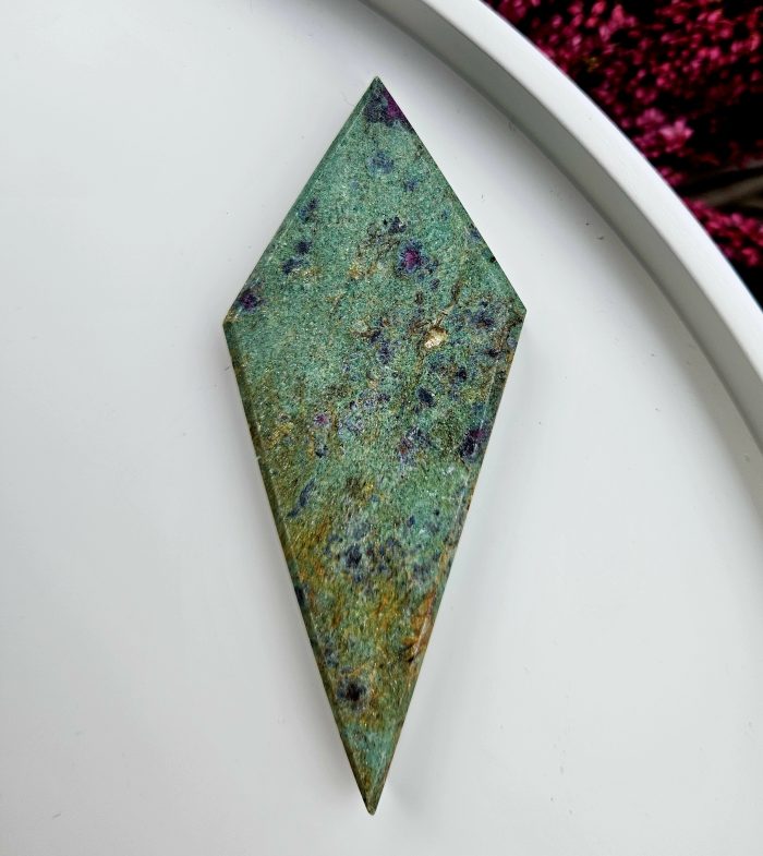 Rubín Zoisit leštený DIAMONT č.2 – Obrázok 2