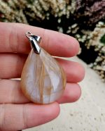 Slnečný kameň prívesok SLZA