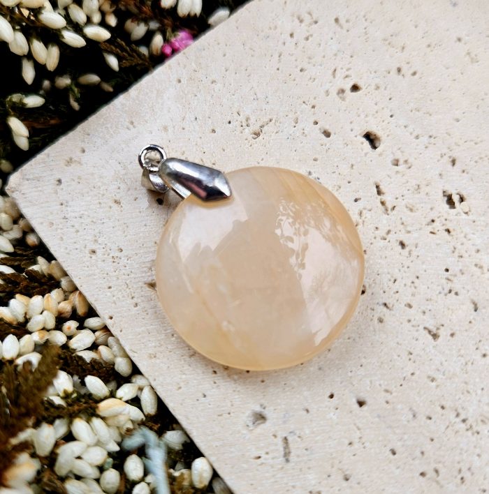 Slnečný kameň prívesok OKRÚHLY č.3 – Obrázok 2