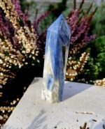 Kyanit generátor/obelisk č.3