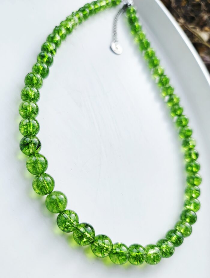 Olivín náhrdelník 8mm – Obrázok 2