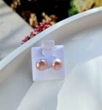 Perly riečne fialové - náušnice napichovacie 8mm chir.oceľ