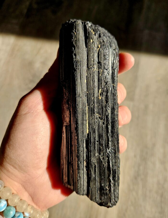 Turmalín čierny surový 570g – Obrázok 2