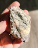 Turmalín ružový - Rubelit  surový 145g – Obrázok 2