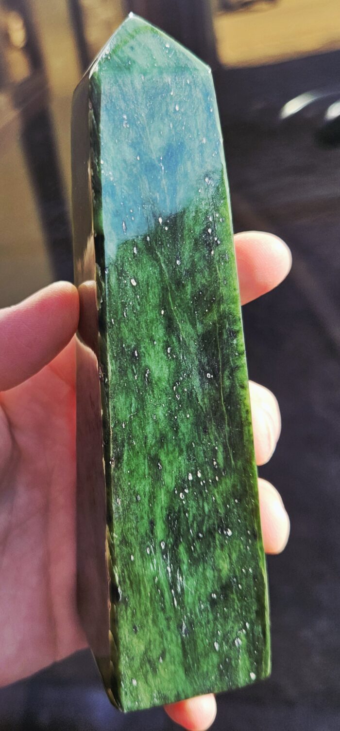 Nefrit obelisk/generátor 450g  č.3 – Obrázok 4