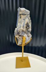 Kyanit disten drúza na zlatom stojane 790g – Obrázok 4