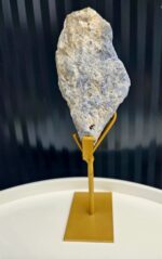 Kyanit disten drúza na zlatom stojane 680g – Obrázok 4