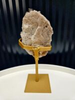 Záhneda drúza na zlatom stojane 370g – Obrázok 3