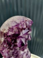 Ametyst drúza na zlatom stojane 1,67kg – Obrázok 3