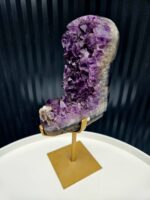 Ametyst drúza na zlatom stojane 1,26kg – Obrázok 3