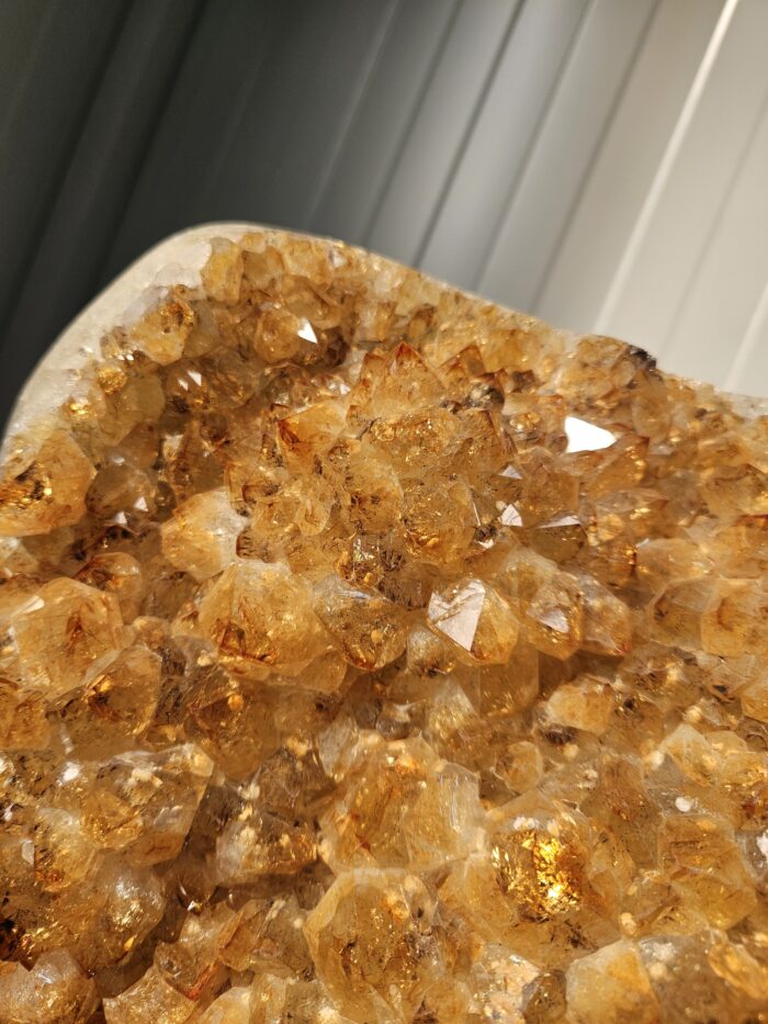 Luxusná Citrínová drúza na zlatom stojane 95cm  / 14,8kg – Obrázok 3